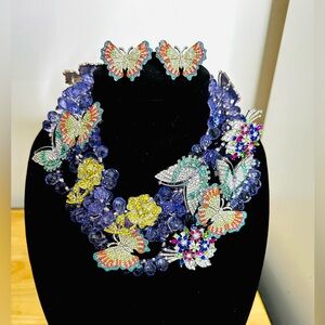 Butterfly detachable broach necklace and earring set